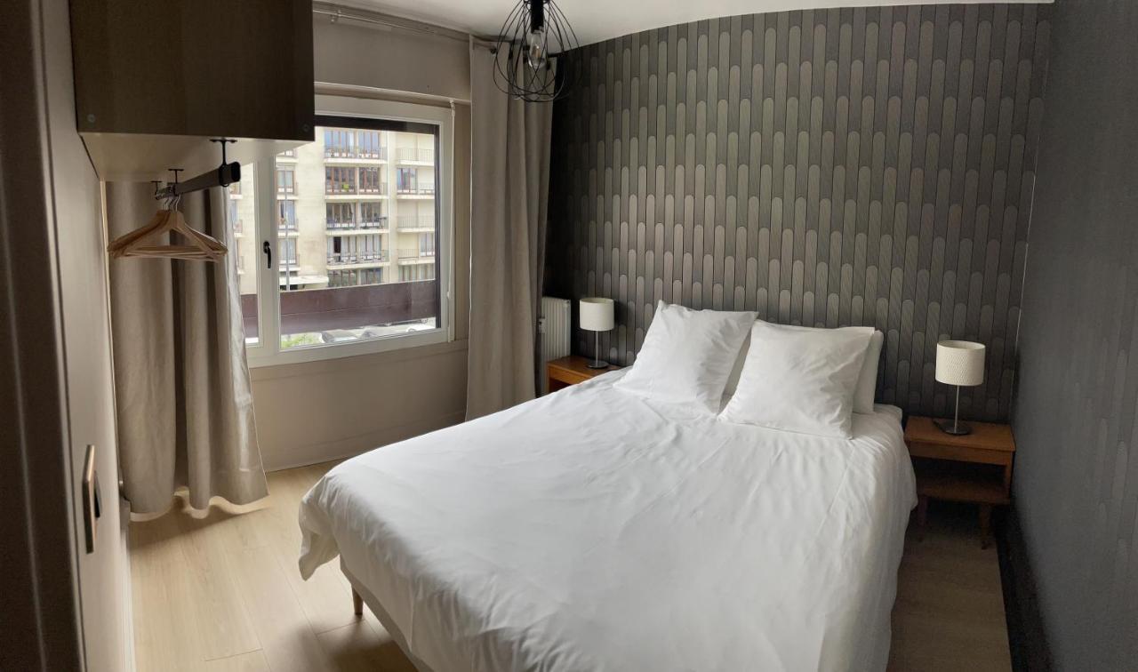 Appartement De Charme Au Pied De La Basilique Saint Remi แร็งส์ ภายนอก รูปภาพ